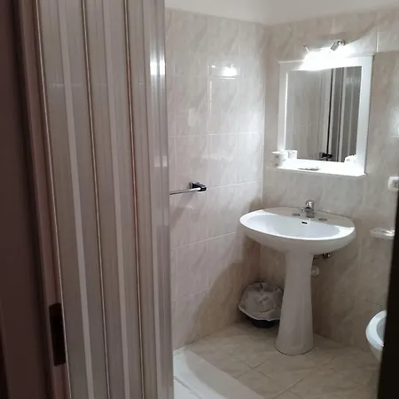 Villaggio La Feluca Hotel 3*