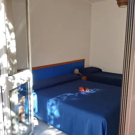 Villaggio La Feluca Isca Marina