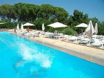 Villaggio La Feluca Hotel