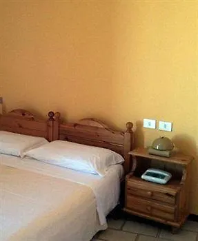 Hotel Villaggio La Feluca Isca Marina