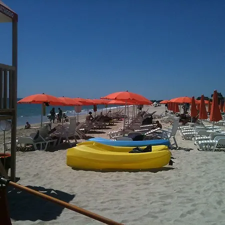 Villaggio La Feluca Hotel 3*