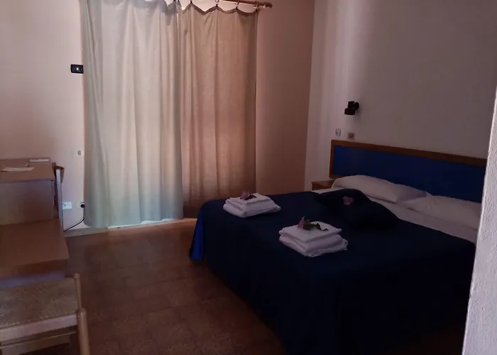 Villaggio La Feluca Isca Marina