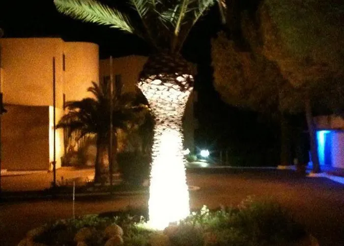 Villaggio La Feluca 3* Isca Marina